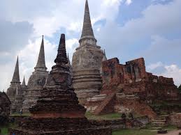 Ruiny królewskiej świątyni Wat Phra Si Sanphet w Ayutthaya